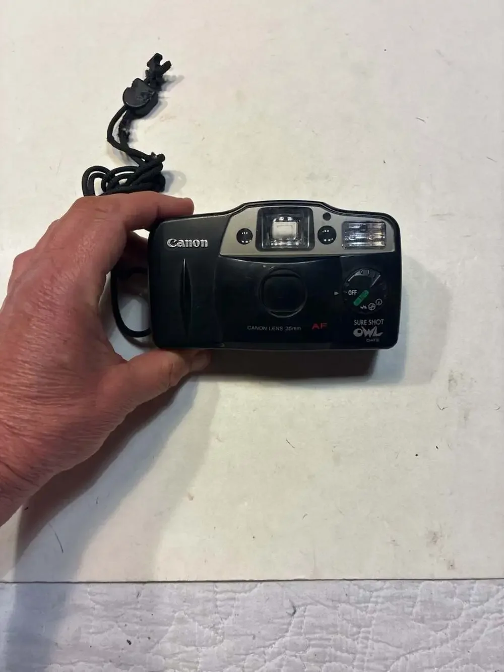 Canon Sure Shot Owl Date 35mm Point and Shoot Film Camera